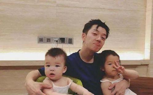 吃瓜霸王离婚,吃瓜霸王离婚事件，背后真相揭秘