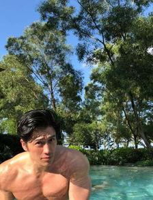 20岁大叔吃瓜,揭秘娱乐圈那些事儿